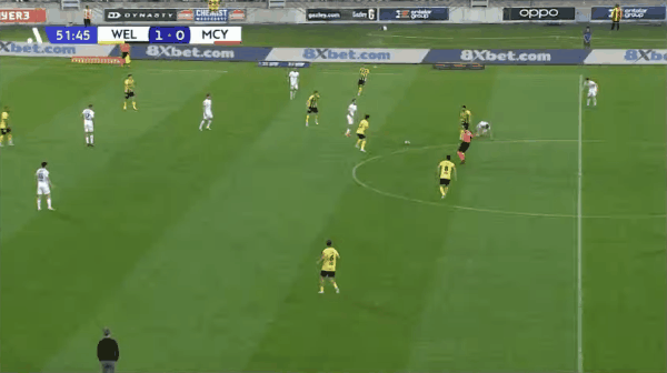 52'埃泽破门! 惠灵顿凤凰 2- 0墨尔本城