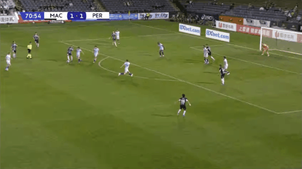 71'塔尔伯特破门! 麦克阿瑟 2- 1珀斯光荣