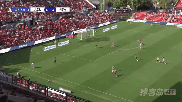 47'泰勒破门! 阿德莱德联 0- 1纽卡斯尔喷气机