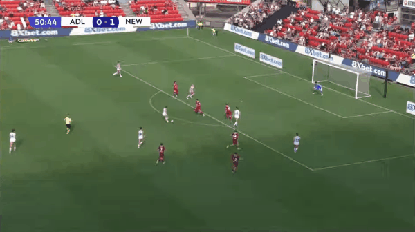 51'泰勒破门! 阿德莱德联 0- 2纽卡斯尔喷气机