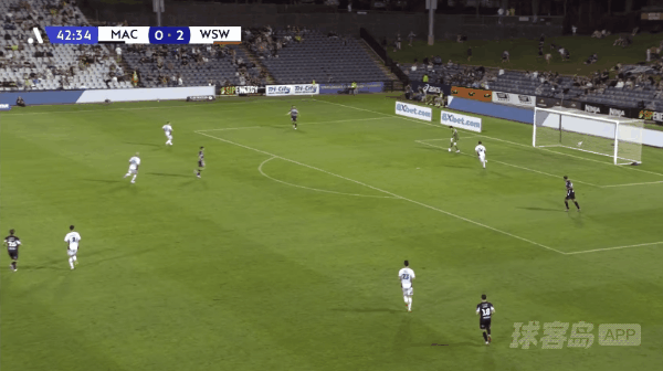 43'弗雷泽破门! 麦克阿瑟 0- 3西悉尼流浪者
