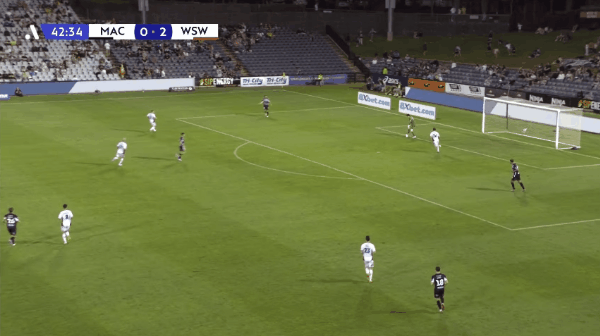 43'弗雷泽破门! 麦克阿瑟 0- 3西悉尼流浪者