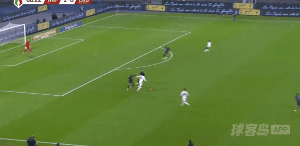 67'埃斯波西托破门! 那不勒斯 1- 1卡利亚里