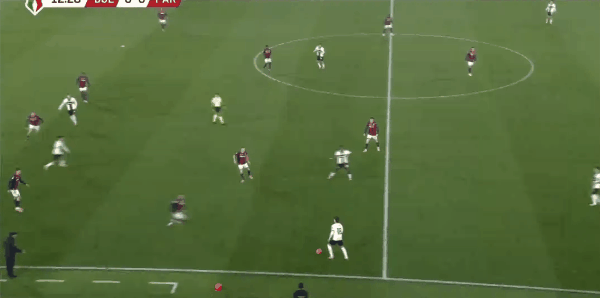 13'贝内德扎克破门! 博洛尼亚 0- 1帕尔马