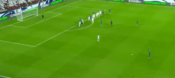 10'祖拜迪破门! 阿联酋 0- 1伊拉克