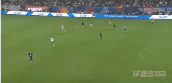 79'德雷尔破门! 圣地亚哥FC 4- 0波特兰伐木者