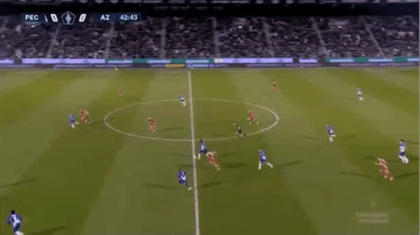 43'科斯顿斯破门! 兹沃勒 1- 0阿尔克马尔