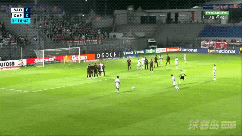 19'阿图尔破门! 圣保罗 1- 0巴拉纳竞技