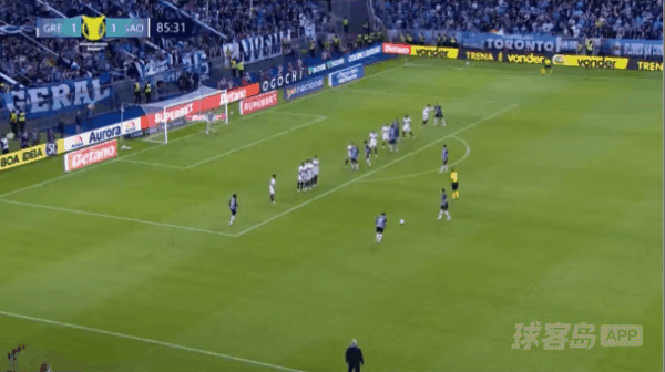 86'帕翁破门! 格雷米奥 2- 1圣保罗