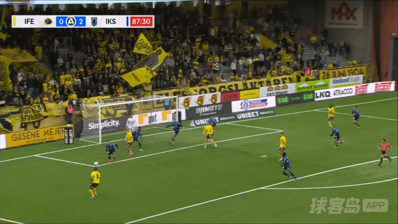 88'克鲁斯尼尔乌龙破门! 埃尔夫斯堡 1- 2天狼星