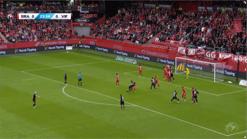 24'布乔达尔破门! 布兰 0- 1瓦勒伦加