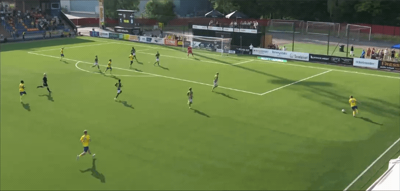 51'阿基涅米破门! 赫尔火花 2- 0玛丽港