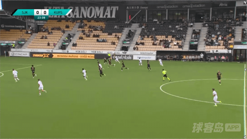 24'莫雷诺破门! 塞那乔其 0- 1古比斯