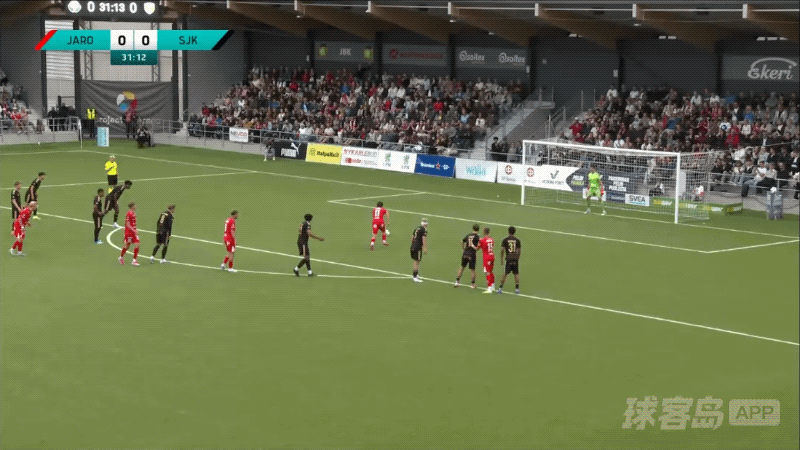 32'索格雷尔点球破门! 雅罗 1- 0塞那乔其
