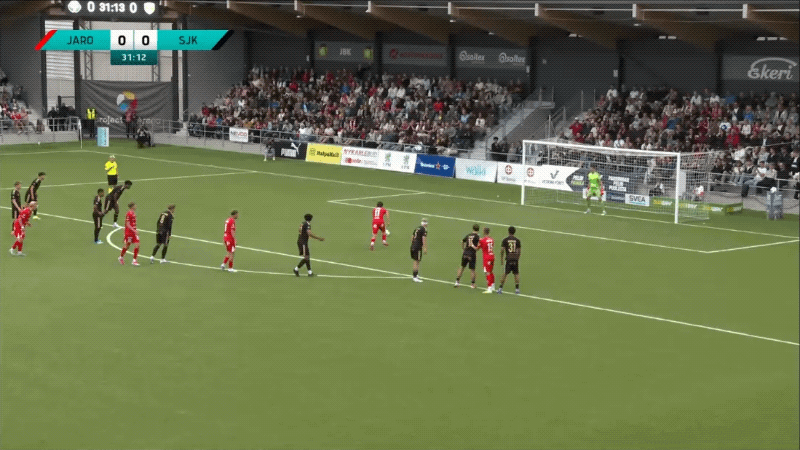 32'索格雷尔点球破门! 雅罗 1- 0塞那乔其