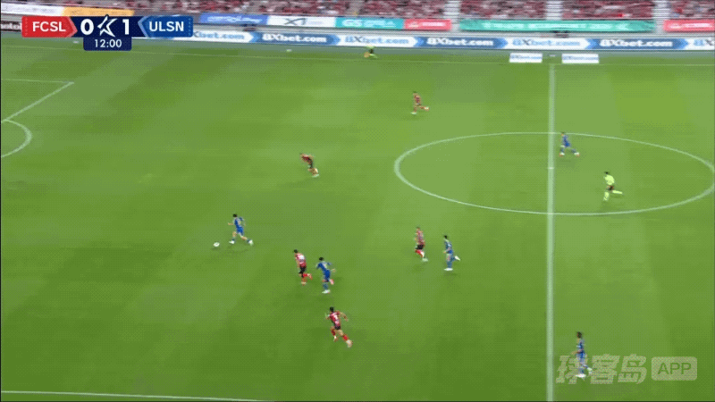13'李东炅破门! FC首尔 0- 2蔚山HD