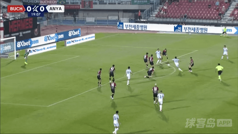 20'崔建柱破门! 富川FC 0- 1FC安养