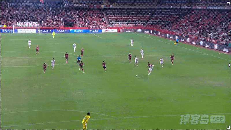 62'西矢健人惨遭直红! 浦项制铁 0- 0金泉尚武