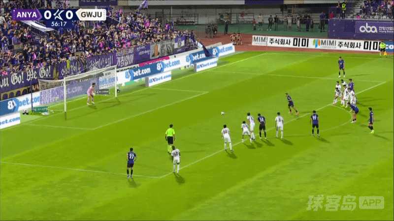 57'奥利维拉点球破门! FC安养 1- 0光州FC