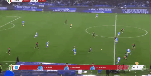46'维尔加拉破门! 那不勒斯 1- 1科莫