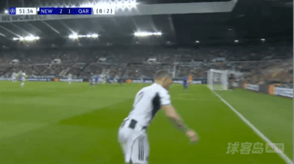 52'博特曼破门! 纽卡斯尔 3- 1卡拉巴克