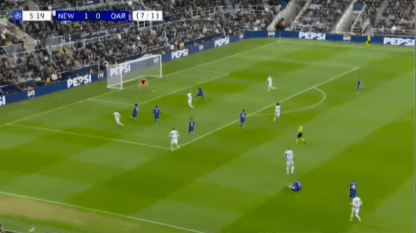 6'乔林顿破门! 纽卡斯尔 2- 0卡拉巴克