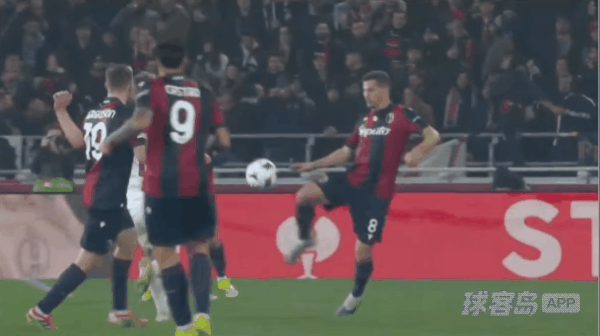 37'索伦森惨遭直红! 博洛尼亚 0- 0布兰