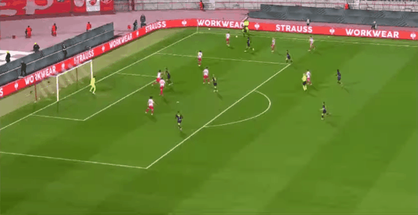 4'吉鲁破门! 贝尔格莱德红星 0- 1里尔