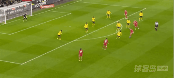 51'罗伯逊破门! 狼队 0- 1利物浦