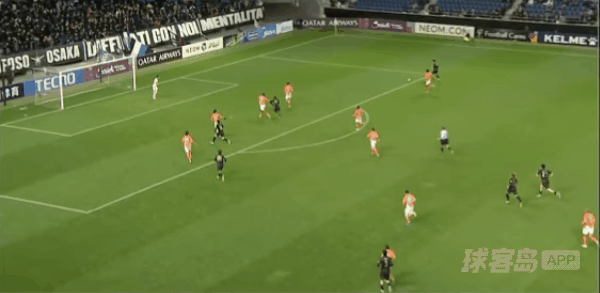 84'名和田我空破门! 大阪钢巴 1- 1拉查布里府