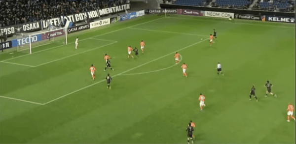 84'名和田我空破门! 大阪钢巴 1- 1拉查布里府