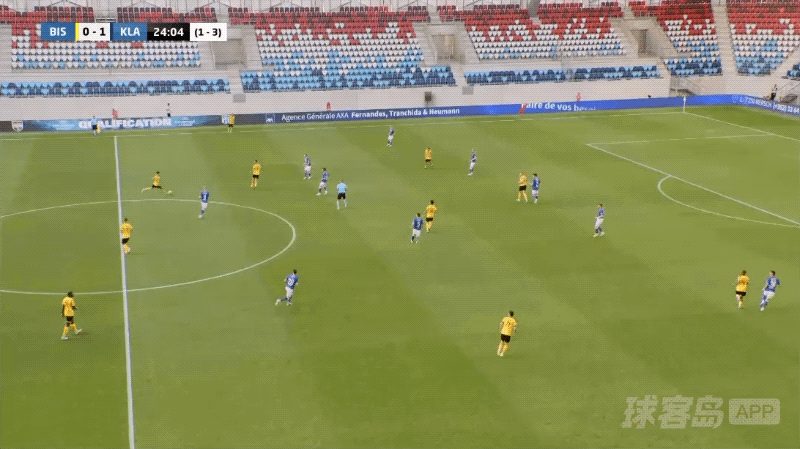 25'费伯破门! 阿特比森 1- 1卡拉卡斯维克