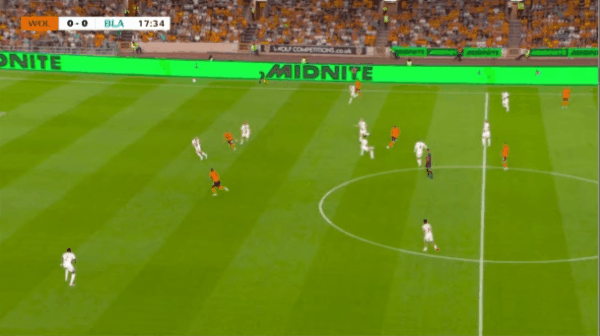 18'穆内齐破门! 狼队 1- 0布莱克本