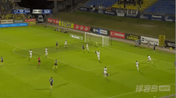 85'维尔比奇破门! 佩利根 2- 0阿拉拉特亚美尼亚