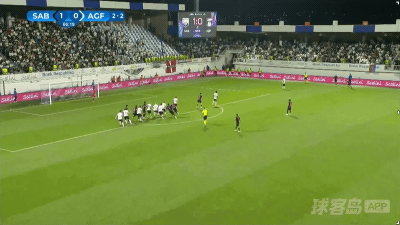 67'索尔维特破门! 萨巴赫 2- 0奥胡斯