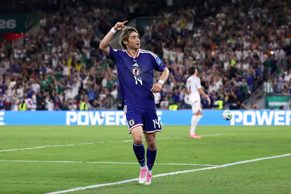 世界杯战报：上田绮世2射1传，日本4-0完胜突尼斯