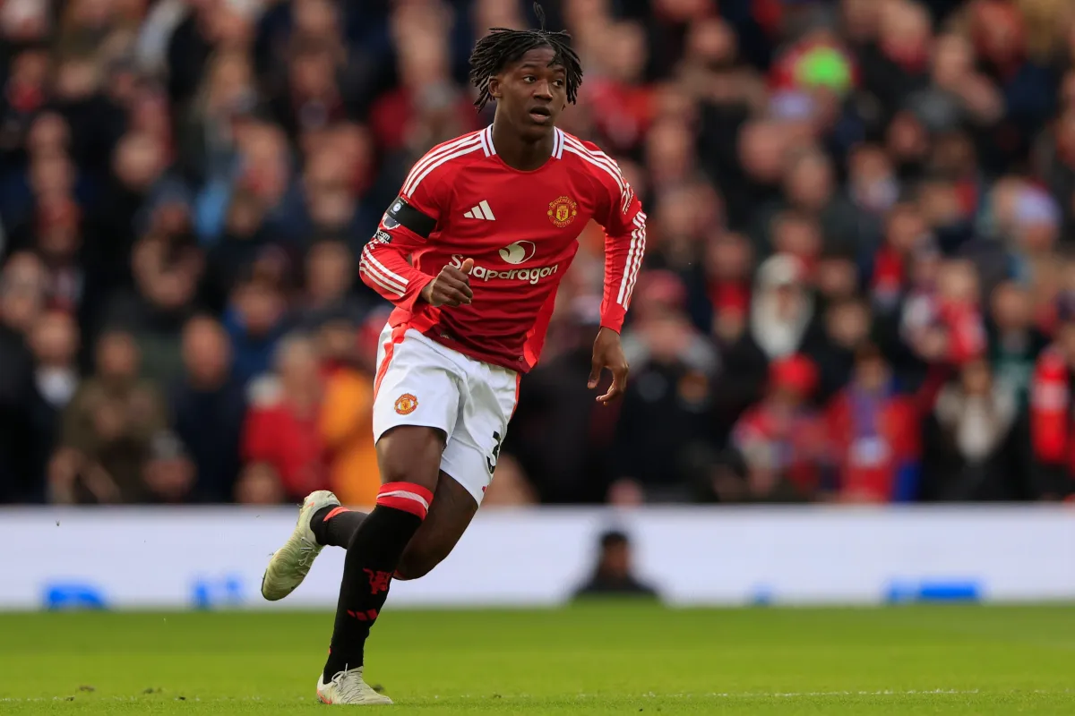 曼联中场梅努冬窗欲离 拜仁加入争夺