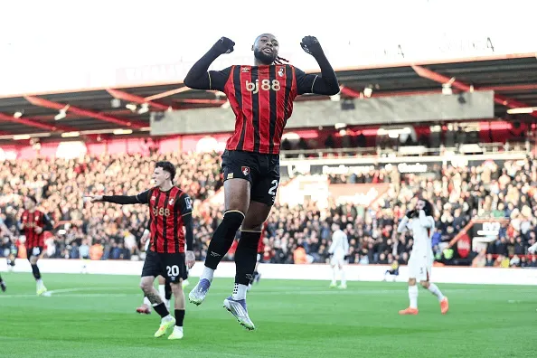 舍伍德称利物浦冬窗或签塞梅约 热刺引援梦该醒