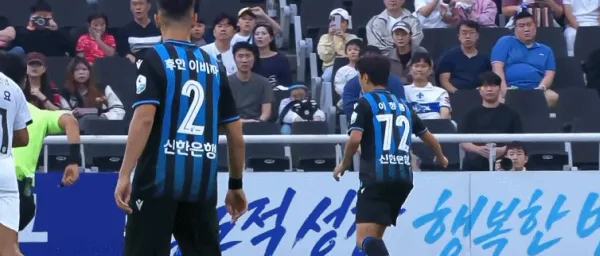 韩K联半场李青龙世界波仁川暂三球领先浦项