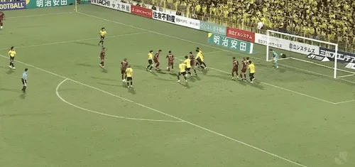 日职联半场藤尾翔太破门柏太阳神1比0神户胜利船