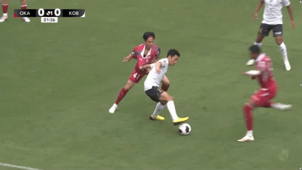 日职联战报大迫勇也双响图勒破门神户三比零冈山